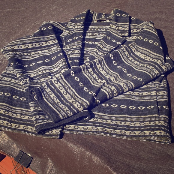 Chico's Jackets & Blazers - Chicos Geometric Patterned blazer